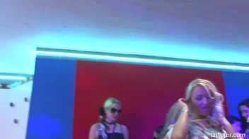 Extreme Speed Dating Part 1 - Cam 4 Screencap 2 on sinx.preview.netperv.com