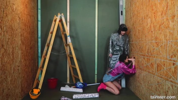 Making Sure She Gets A full Dose Of The Slime Wave! Screencap 29 on sinx.preview.netperv.com