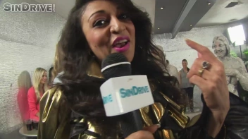 Muddy Wrestling: Real Sisters Showdown: Sheila Cooper vs. Lili Bluberry Screencap 106 on sinx.preview.netperv.com