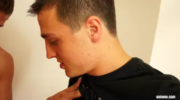 Let The Bi Boys Join In! Screencap 17 on sinx.preview.netperv.com