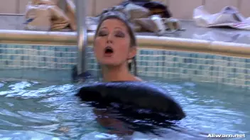 Glamor Chicks Take a Step Over The Edge Screencap 75 on sinx.preview.netperv.com