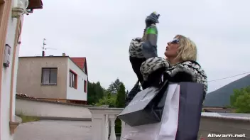 Glamor Chicks Take a Step Over The Edge Screencap 8 on sinx.preview.netperv.com