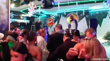 Pussy Blizzard Part 1 - Cam 1 Screencap 67 on sinx.preview.netperv.com