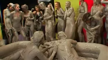 Packed Like Sardines In The Mud Screencap 91 on sinx.preview.netperv.com