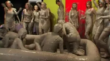 Packed Like Sardines In The Mud Screencap 94 on sinx.preview.netperv.com