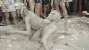 Messy Wrestling: Blonde Bombshells Rock The Ring And Get Their Mud On! Screencap 49 on sinx.preview.netperv.com