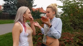 Drink Swapping Blondes Get Wet And Messy Screencap 45 on sinx.preview.netperv.com