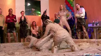 All Out Brawl Screencap 29 on sinx.preview.netperv.com