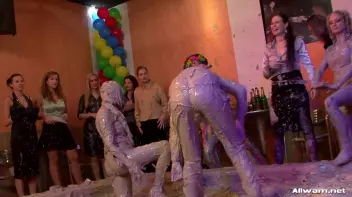 All Out Brawl Screencap 70 on sinx.preview.netperv.com