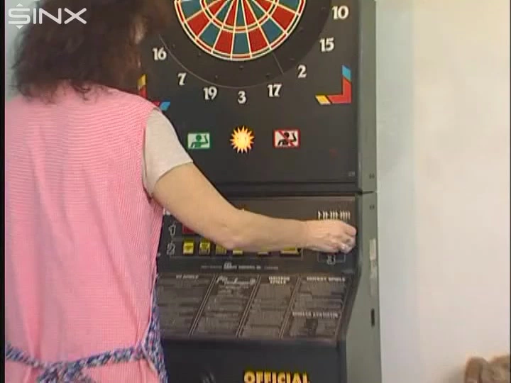 Beim putzen durchgefickt und vollgespritzt on sinx.preview.netperv.com