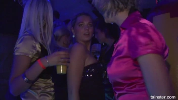 Spring Break Blow-Out Part 2 - Cam 2 Screencap 9 on sinx.preview.netperv.com