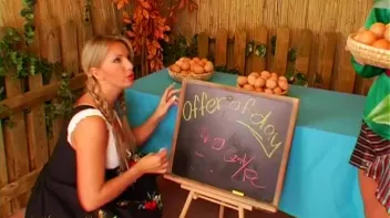 Egg War! Screencap 6 on sinx.preview.netperv.com