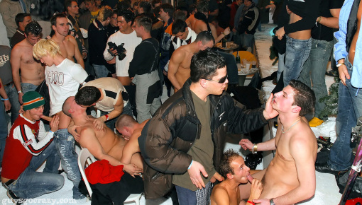 Latest deal - Jizz Blizzard Part 1 - Cam 3