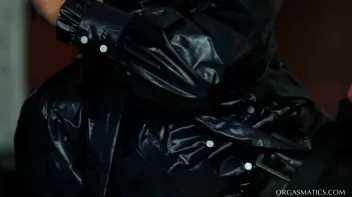 Adding Some Dick To This Orgasmatic Vibro Destruction! Screencap 45 on sinx.preview.netperv.com