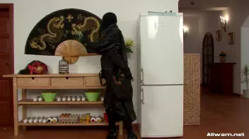 Burglar Gets a Messy Surprise Screencap 9 on sinx.preview.netperv.com