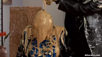 Burglar Gets a Messy Surprise Screencap 41 on sinx.preview.netperv.com