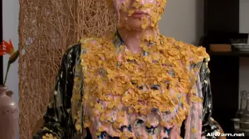 Burglar Gets a Messy Surprise Screencap 67 on sinx.preview.netperv.com