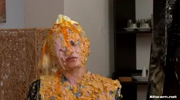 Burglar Gets a Messy Surprise Screencap 72 on sinx.preview.netperv.com