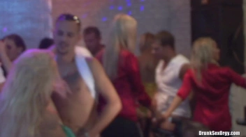 Satin Skeeters Part 1 - Cam 4 Screencap 112 on sinx.preview.netperv.com