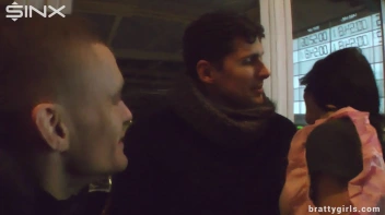 Deepthroating And Dual Dick Sucking Queen Screencap 1 on sinx.preview.netperv.com