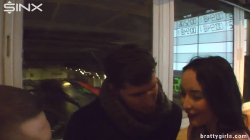 Deepthroating And Dual Dick Sucking Queen Screencap 2 on sinx.preview.netperv.com