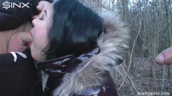 Deepthroating And Dual Dick Sucking Queen Screencap 31 on sinx.preview.netperv.com