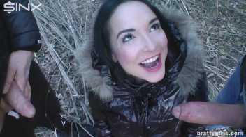 Deepthroating And Dual Dick Sucking Queen Screencap 32 on sinx.preview.netperv.com