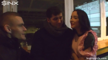 Deepthroating And Dual Dick Sucking Queen Screencap 7 on sinx.preview.netperv.com