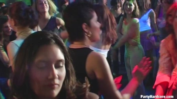 Party Hardcore Vol. 86 Part 1 - Cam 2 Screencap 22 on sinx.preview.netperv.com