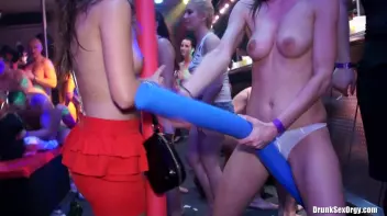 International Summer Lovin' Part 5 - Lesbo Cam Screencap 24 on sinx.preview.netperv.com