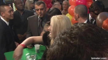 Gash Gamblers Part 5 - Main Edit Screencap 25 on sinx.preview.netperv.com