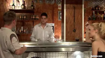 Bi Bar Encounter Screencap 3 on sinx.preview.netperv.com