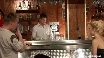 Bi Bar Encounter Screencap 5 on sinx.preview.netperv.com