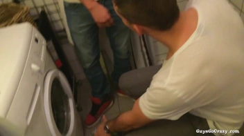 The Perfect Place For A Gay BJ! Screencap 33 on sinx.preview.netperv.com