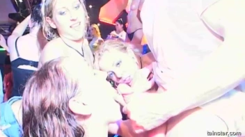 Blue Jean Babes Part 5 Cam 2 Screencap 48 on sinx.preview.netperv.com