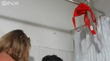 Time For a Quickie In The Bathroom! Screencap 17 on sinx.preview.netperv.com