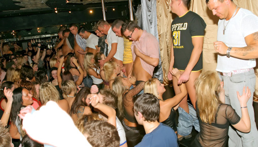 Latest deal - Monster Fucking Bash Part 1 - Cam 1