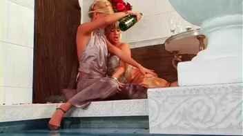 Lesbian Wetlook Action In The Pool Screencap 27 on sinx.preview.netperv.com