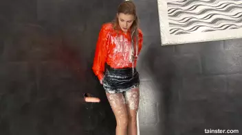 Join the white mess game Screencap 51 on sinx.preview.netperv.com