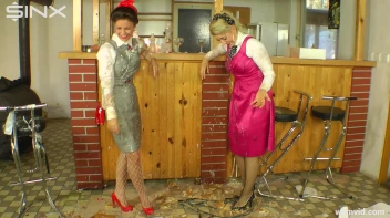 Business women get covered in cake Screencap 45 on sinx.preview.netperv.com