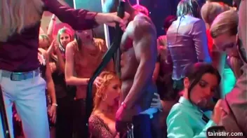 Pump It Up Part 2 - Cam 1 Screencap 27 on sinx.preview.netperv.com