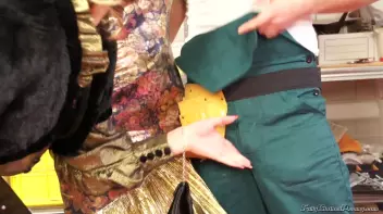 Extreme Fashionistas Need That Piss Fucking Screencap 8 on sinx.preview.netperv.com