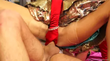 Extreme Fashionistas Need That Piss Fucking Screencap 46 on sinx.preview.netperv.com