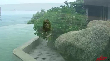 Leony's Vacation Wetlook Play Screencap 40 on sinx.preview.netperv.com