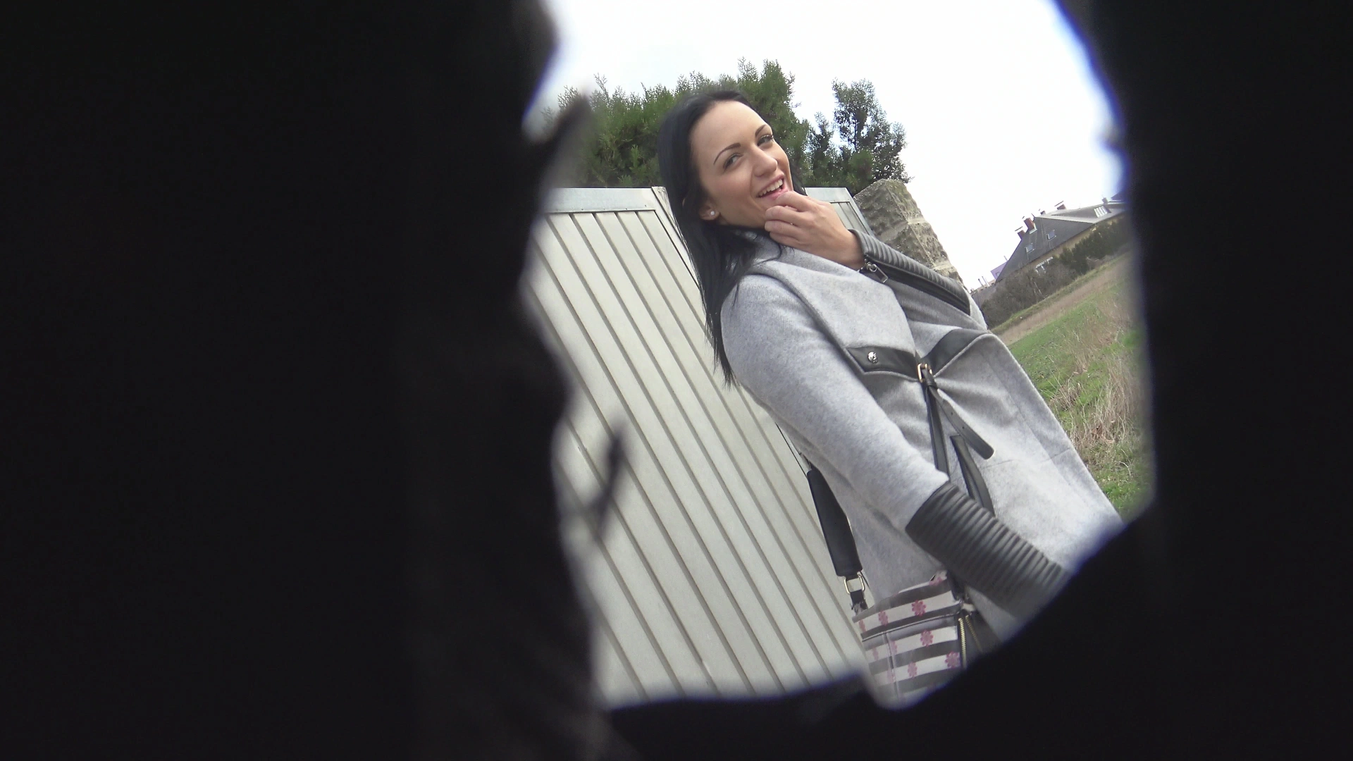 Heimlich im Bus gepisst on sinx.preview.netperv.com