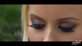 Horseplay Becomes Lesbo Play Screencap 1 on sinx.preview.netperv.com