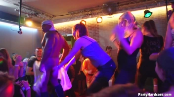 Party Hardcore Gone Crazy Vol. 38 Part 9 - Cam 2 Screencap 12 on sinx.preview.netperv.com