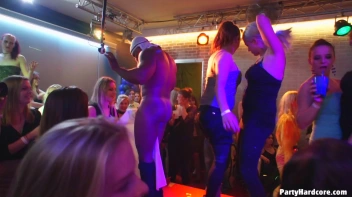 Party Hardcore Gone Crazy Vol. 38 Part 9 - Cam 2 Screencap 15 on sinx.preview.netperv.com