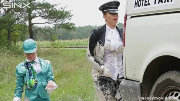 Rich Bimbos Gets Messy With Driver Screencap 29 on sinx.preview.netperv.com