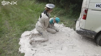 Rich Bimbos Gets Messy With Driver Screencap 44 on sinx.preview.netperv.com